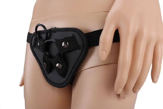 Lesbijska sztuczna skórzana uprząż Hollow Strap on Pants Dildo Belt