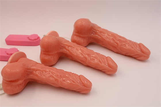 Realistyczny Dildo Bezpieczny dla ciała Materiał życiowy Ogromny Penis Kutas z silną kubką ssania Dildo wibrator z ogrzewaniem