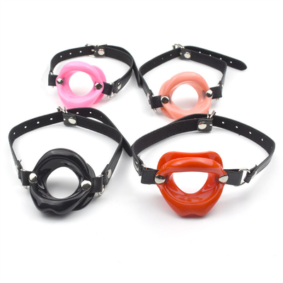 Wielkie wargi Oral Ball Gag Bdsm Bondage Skóra Bondage Ograniczenia Otwórz usta otwieracz Gag