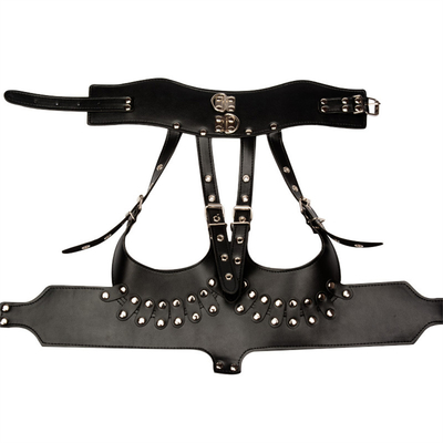 Ubranie Na szyję Przytrzymaj sztuczną skórę Body Harness Strap Wear Cupless Cool Adult Games Produkty seksualne
