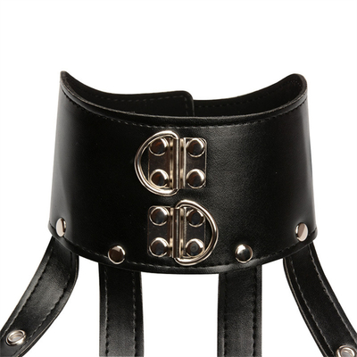 Ubranie Na szyję Przytrzymaj sztuczną skórę Body Harness Strap Wear Cupless Cool Adult Games Produkty seksualne