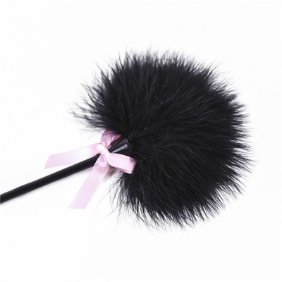 Masaż pośladków Stymulator zmysłowy Trening podwójne użycie futrzane piórko skórzane wiosło z różowym Kindky Bowknot Flirtujące niewolnictwo